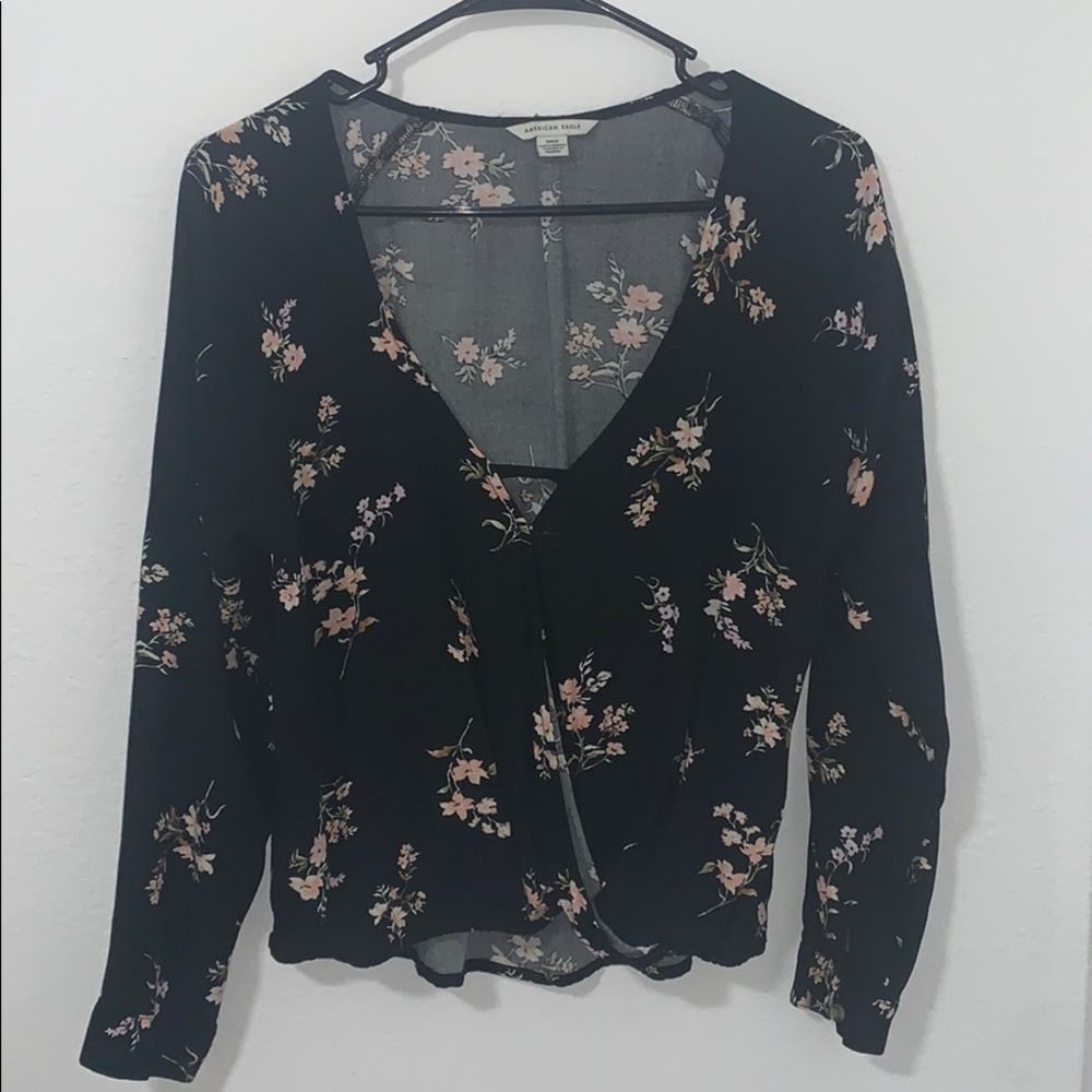 American Eagle Floral Blouse